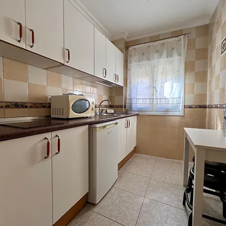 Nina De Oro Torremolinos