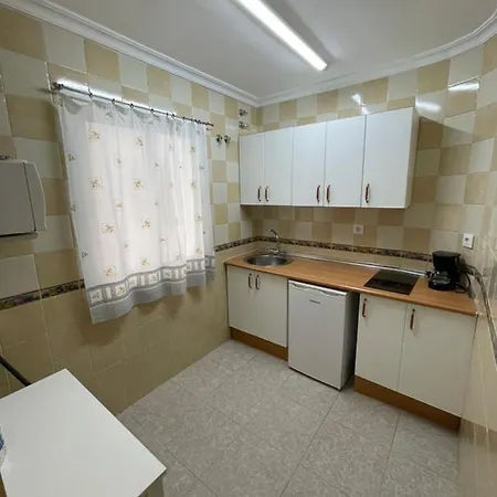 Nina De Oro Torremolinos