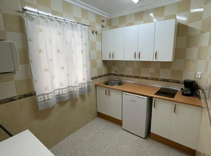 Nina De Oro Torremolinos