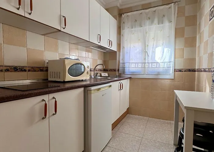 Nina De Oro Torremolinos