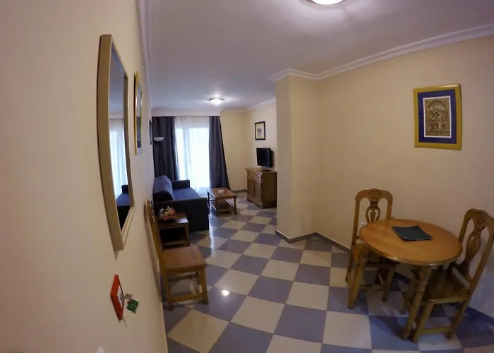 Nina De Oro Appartement